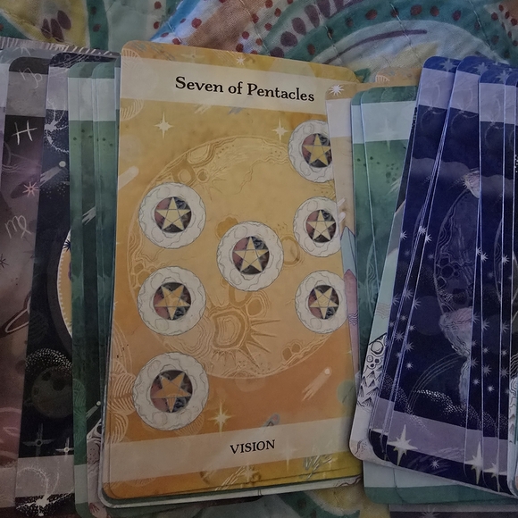 Just In Time For Halloween The Moon & Stars Tarot Deck - Picture 4 of 4